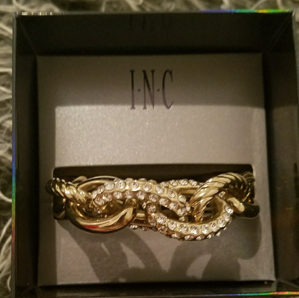 I.N.C .Gold link bracelet